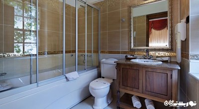 حمام با وان و سرویس بهداشتی اتاق ها	